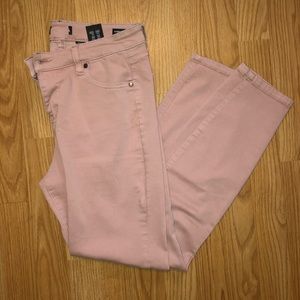 DONATING SOON {3 for $15} Cropped Ankle pants